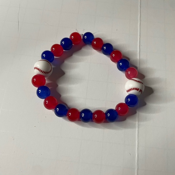 Handmade Elastic Red and Blue Baseball Bracelet - Picture 2 of 4
